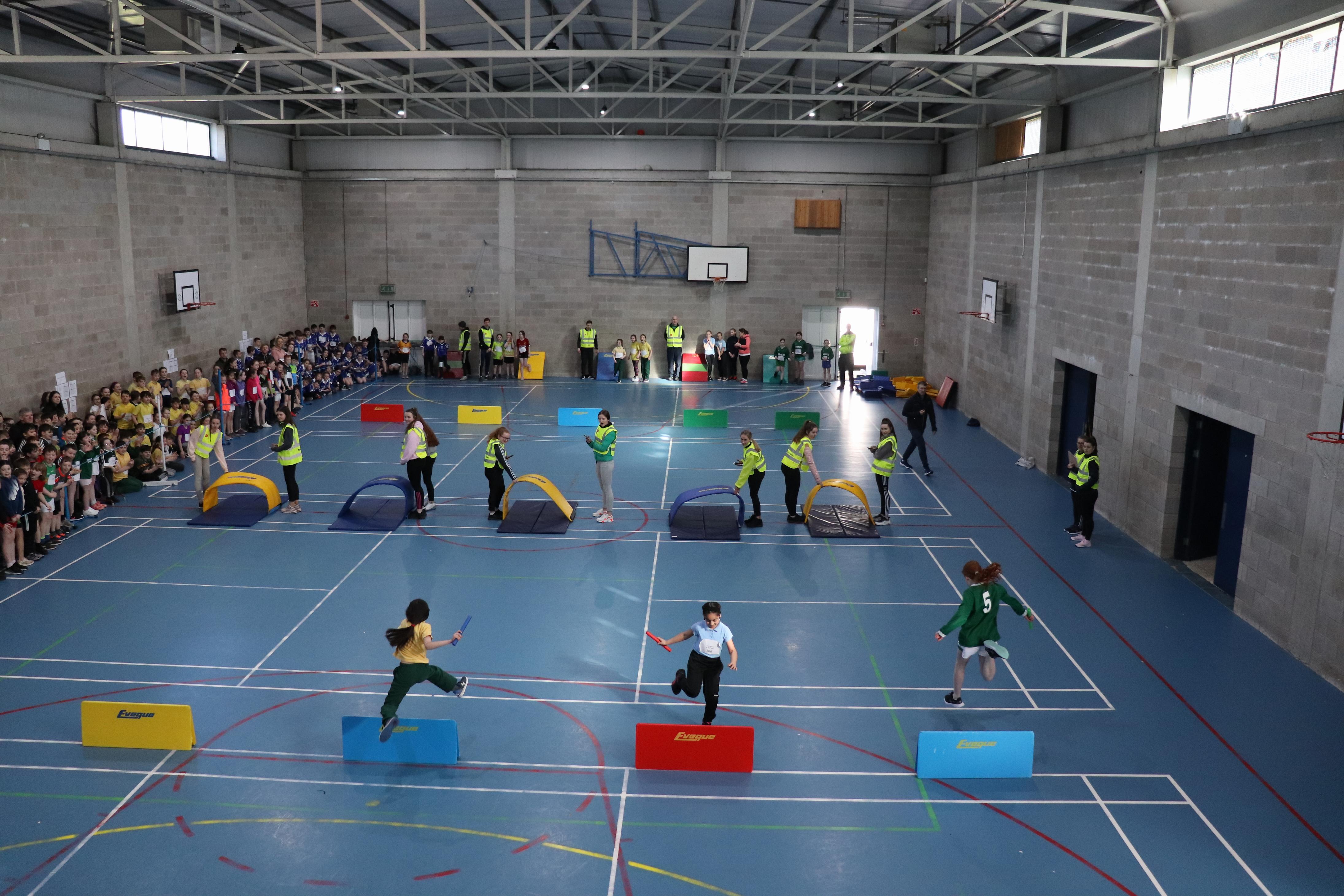 HOME_ACTIVE-SCHOOLS_PRIMARY-SCHOOLS_SPORTS-HALL-ATHLETICS.